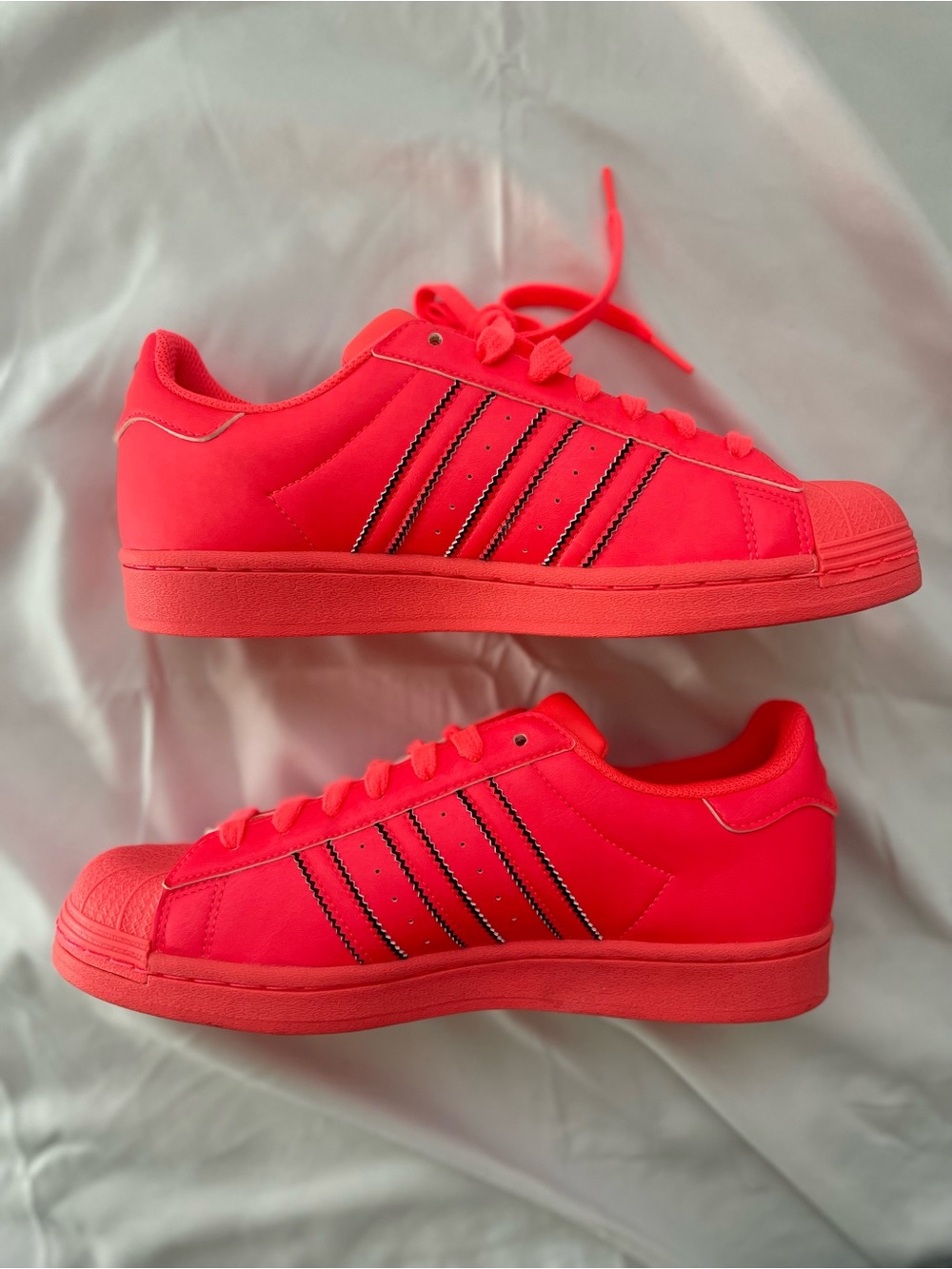 adidas Neon Classic Shell-Toe Sneakers - Picture 5 of 16